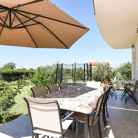 Villa Oliva